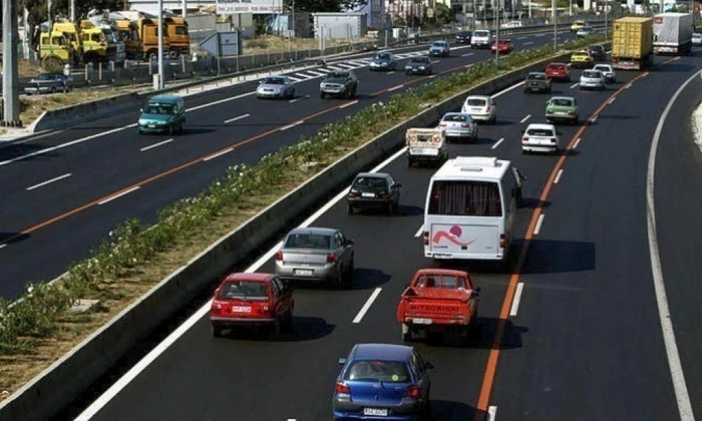 Σε ισχύ από σήμερα η νέα διαδικασία χορήγησης στοιχείων κυκλοφορίας για τα ρυμουλκούμενα οχήματα